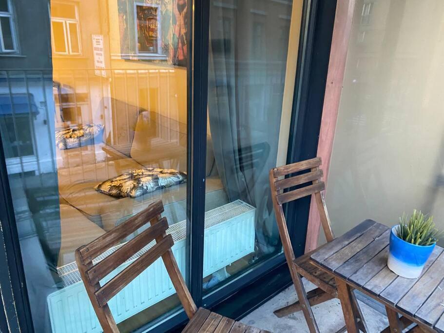 Leilighet Midt I Oslo Sentrum 2 Soverom Og Stue Ngoại thất bức ảnh